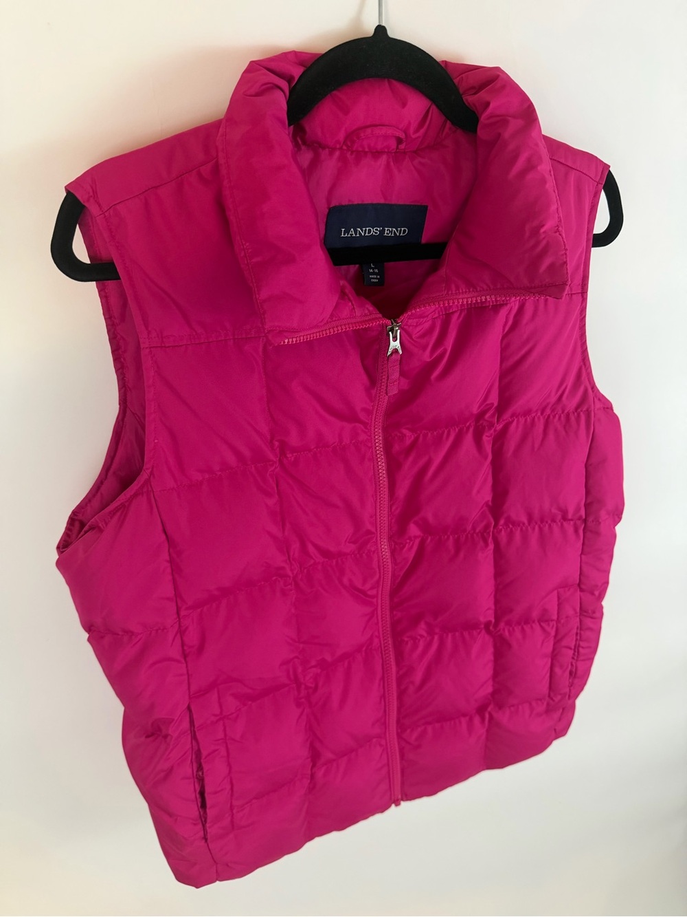 Lands’ End Girls Hot Pink Quilted Puffer Vest - Picture 4 of 7